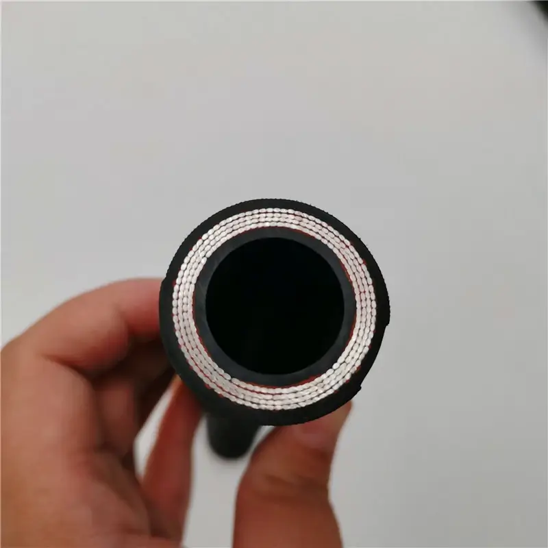 Introduce of EN856 4SP Black smooth Cover Hydraulic Hose